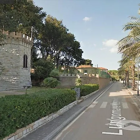 شقة Stupendo In Un Castello Riva Al Mare كافو